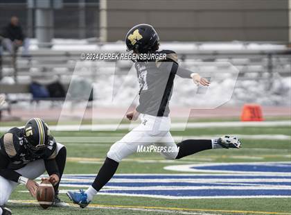 Thumbnail 1 in Bear Creek vs Monarch (CHSAA 4A Playoffs Round 1) photogallery.