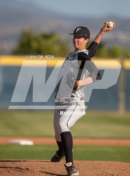 Thumbnail 1 in Foothill @ Yorba Linda photogallery.