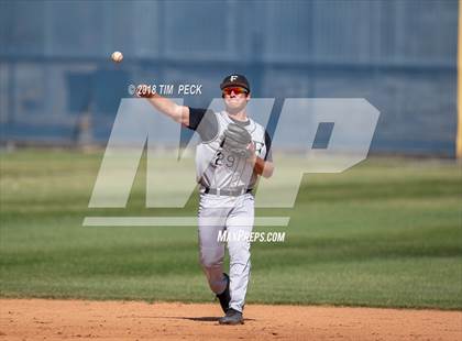 Thumbnail 3 in Foothill @ Yorba Linda photogallery.