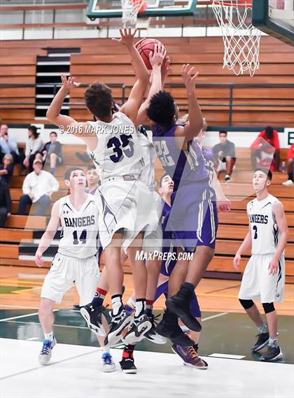 Thumbnail 2 in Rincon/University vs. Queen Creek (Judy Dixon Holiday Tournament) photogallery.