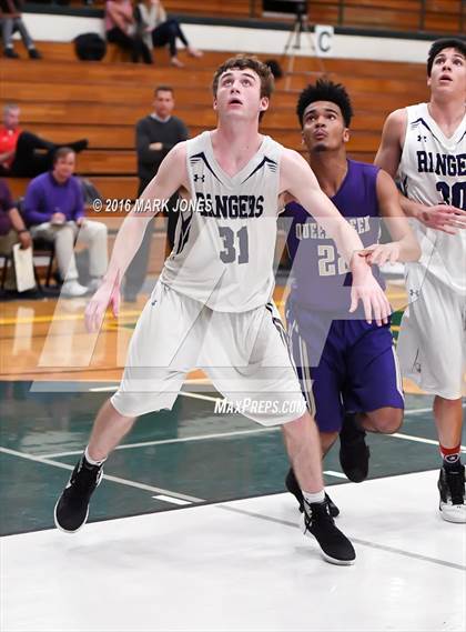 Thumbnail 3 in Rincon/University vs. Queen Creek (Judy Dixon Holiday Tournament) photogallery.