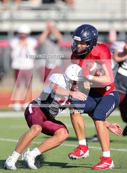 Thumbnail 1 in Davenport @ Wimberley (Scrimmage) photogallery.