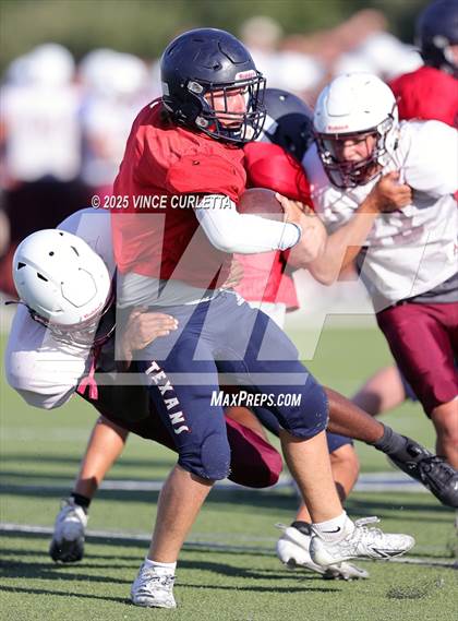 Thumbnail 2 in Davenport @ Wimberley (Scrimmage) photogallery.