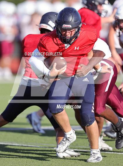 Thumbnail 2 in Davenport @ Wimberley (Scrimmage) photogallery.