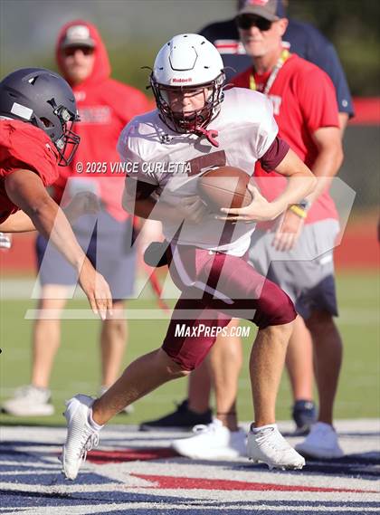 Thumbnail 2 in Davenport @ Wimberley (Scrimmage) photogallery.