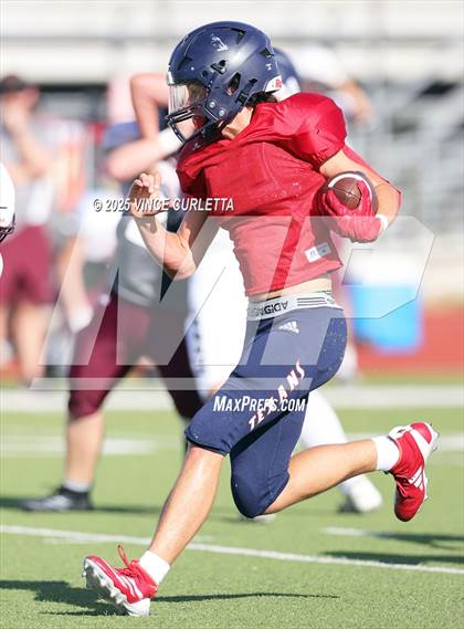 Thumbnail 2 in Davenport @ Wimberley (Scrimmage) photogallery.