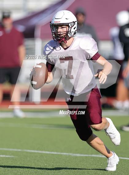 Thumbnail 2 in Davenport @ Wimberley (Scrimmage) photogallery.
