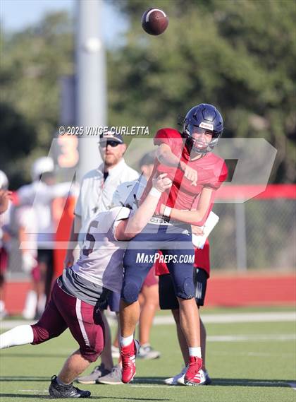 Thumbnail 2 in Davenport @ Wimberley (Scrimmage) photogallery.