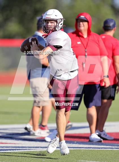Thumbnail 3 in Davenport @ Wimberley (Scrimmage) photogallery.