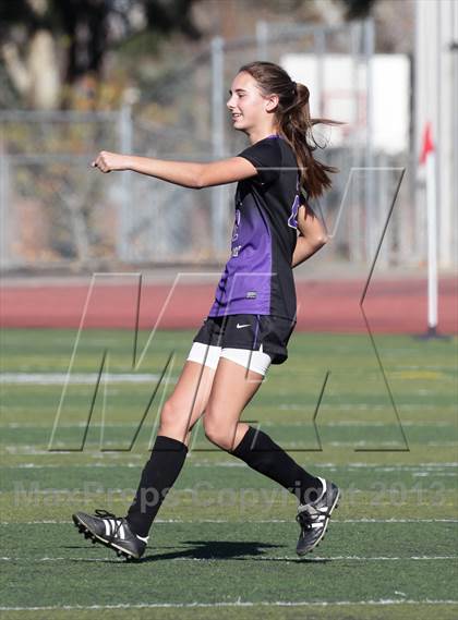Thumbnail 3 in Valencia vs. Hart (Hart Showcase Final) photogallery.