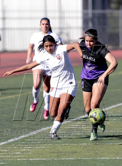 Thumbnail 1 in Valencia vs. Hart (Hart Showcase Final) photogallery.