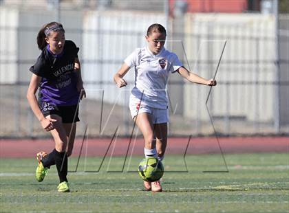 Thumbnail 1 in Valencia vs. Hart (Hart Showcase Final) photogallery.