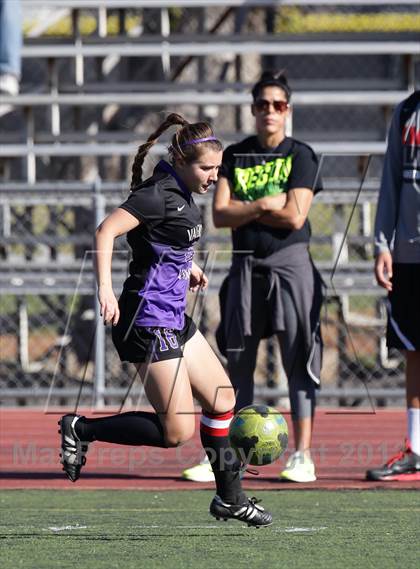 Thumbnail 3 in Valencia vs. Hart (Hart Showcase Final) photogallery.