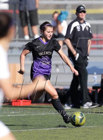 Thumbnail 2 in Valencia vs. Hart (Hart Showcase Final) photogallery.