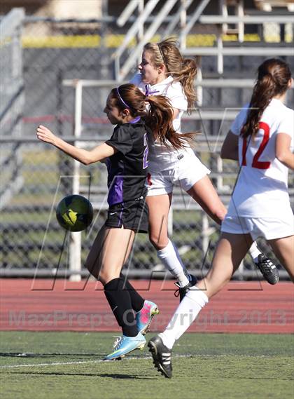 Thumbnail 2 in Valencia vs. Hart (Hart Showcase Final) photogallery.