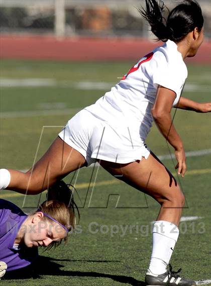 Thumbnail 3 in Valencia vs. Hart (Hart Showcase Final) photogallery.