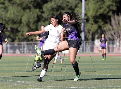 Thumbnail 2 in Valencia vs. Hart (Hart Showcase Final) photogallery.
