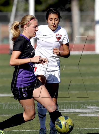 Thumbnail 3 in Valencia vs. Hart (Hart Showcase Final) photogallery.