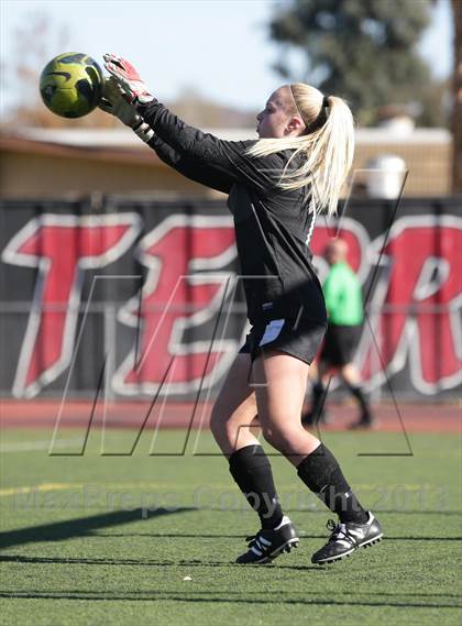 Thumbnail 2 in Valencia vs. Hart (Hart Showcase Final) photogallery.