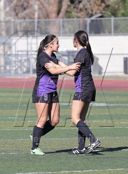 Thumbnail 3 in Valencia vs. Hart (Hart Showcase Final) photogallery.