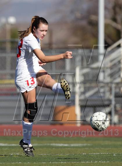 Thumbnail 3 in Valencia vs. Hart (Hart Showcase Final) photogallery.