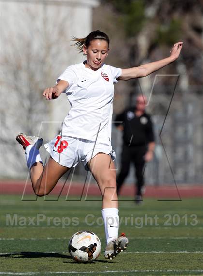 Thumbnail 3 in Valencia vs. Hart (Hart Showcase Final) photogallery.