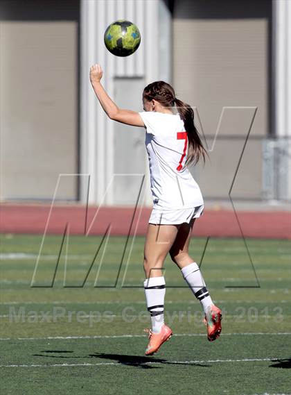 Thumbnail 2 in Valencia vs. Hart (Hart Showcase Final) photogallery.