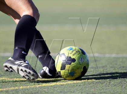 Thumbnail 3 in Valencia vs. Hart (Hart Showcase Final) photogallery.