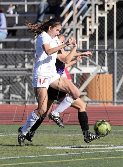 Thumbnail 1 in Valencia vs. Hart (Hart Showcase Final) photogallery.