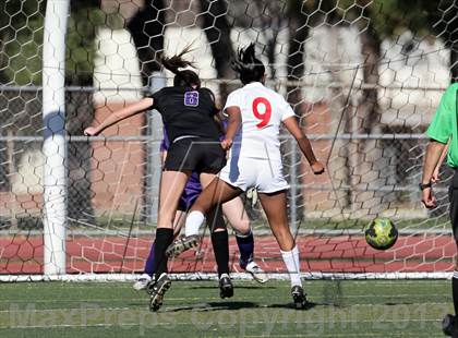 Thumbnail 3 in Valencia vs. Hart (Hart Showcase Final) photogallery.