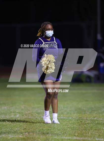 Thumbnail 3 in Independence @ Kellis photogallery.