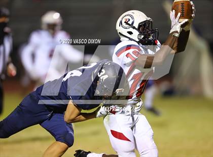 Thumbnail 3 in Independence @ Kellis photogallery.