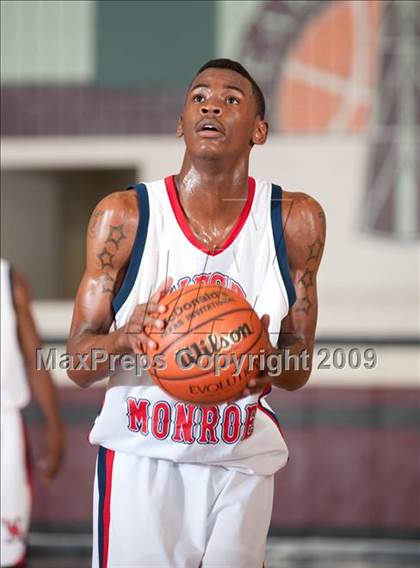 Thumbnail 3 in Atascocita @ West Monroe  (McDonalds Texas Invitational) photogallery.