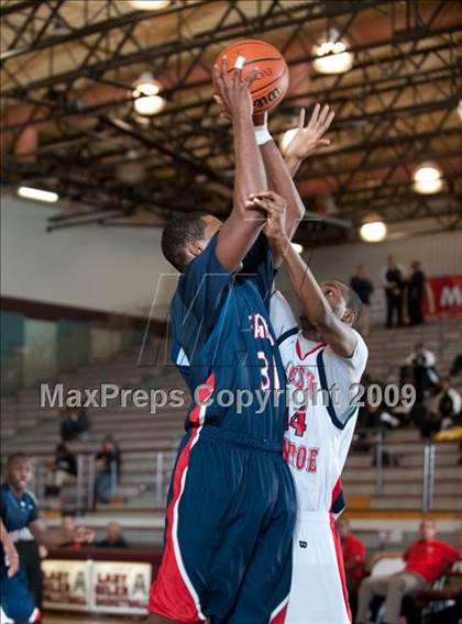 Thumbnail 3 in Atascocita @ West Monroe  (McDonalds Texas Invitational) photogallery.