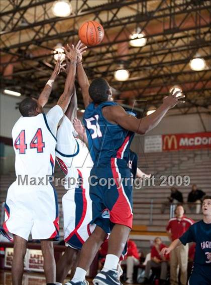 Thumbnail 1 in Atascocita @ West Monroe  (McDonalds Texas Invitational) photogallery.