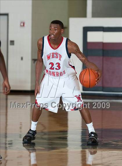 Thumbnail 2 in Atascocita @ West Monroe  (McDonalds Texas Invitational) photogallery.