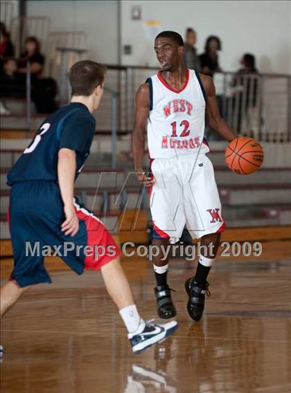 Thumbnail 1 in Atascocita @ West Monroe  (McDonalds Texas Invitational) photogallery.
