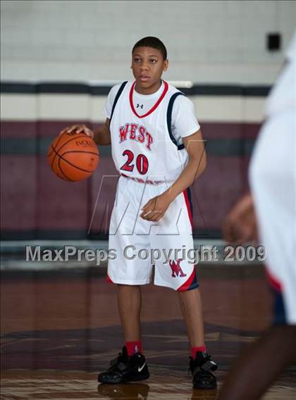 Thumbnail 2 in Atascocita @ West Monroe  (McDonalds Texas Invitational) photogallery.
