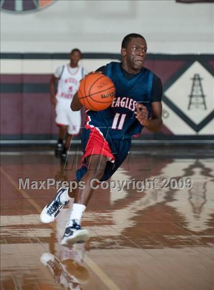 Thumbnail 1 in Atascocita @ West Monroe  (McDonalds Texas Invitational) photogallery.