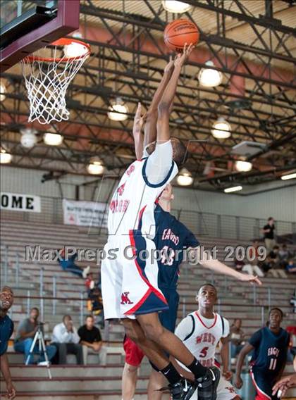 Thumbnail 2 in Atascocita @ West Monroe  (McDonalds Texas Invitational) photogallery.