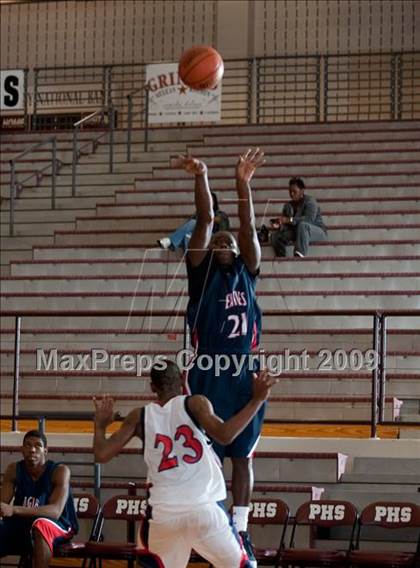 Thumbnail 1 in Atascocita @ West Monroe  (McDonalds Texas Invitational) photogallery.