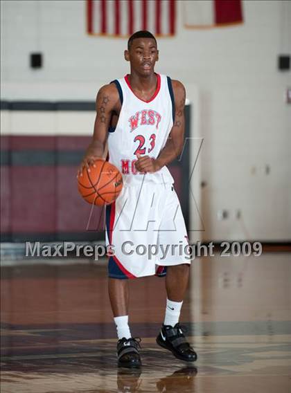 Thumbnail 1 in Atascocita @ West Monroe  (McDonalds Texas Invitational) photogallery.