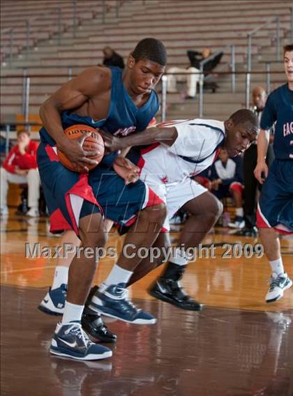 Thumbnail 2 in Atascocita @ West Monroe  (McDonalds Texas Invitational) photogallery.