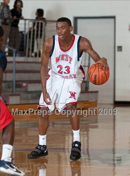 Thumbnail 3 in Atascocita @ West Monroe  (McDonalds Texas Invitational) photogallery.