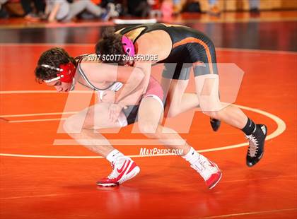 Thumbnail 2 in North Medford @ Roseburg photogallery.
