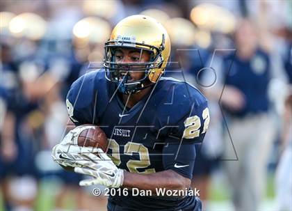 Thumbnail 2 in Plano East vs. Dallas Jesuit (Cotton Bowl Stadium Prep Showcase) photogallery.