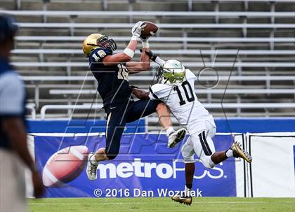 Thumbnail 2 in Plano East vs. Dallas Jesuit (Cotton Bowl Stadium Prep Showcase) photogallery.