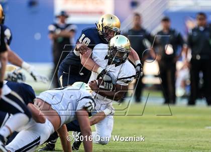 Thumbnail 2 in Plano East vs. Dallas Jesuit (Cotton Bowl Stadium Prep Showcase) photogallery.