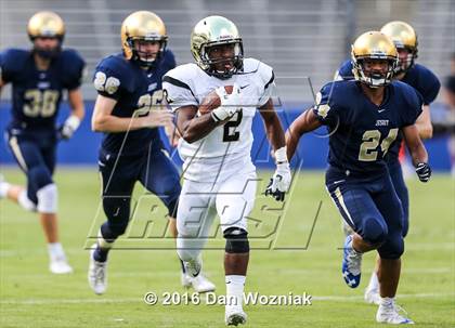 Thumbnail 2 in Plano East vs. Dallas Jesuit (Cotton Bowl Stadium Prep Showcase) photogallery.