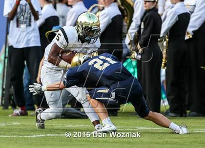 Thumbnail 3 in Plano East vs. Dallas Jesuit (Cotton Bowl Stadium Prep Showcase) photogallery.
